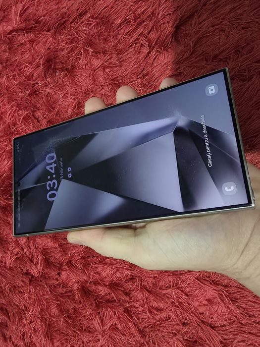 -Samsung S24Ultra, Purple, 256Gb, 12Ram, doar telefonul, stare foarte