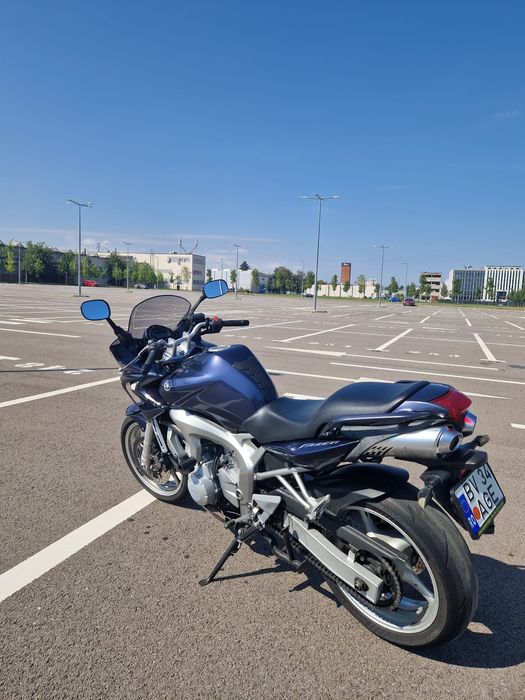 Vând motocicletă Yamaha FZ6S FAZER