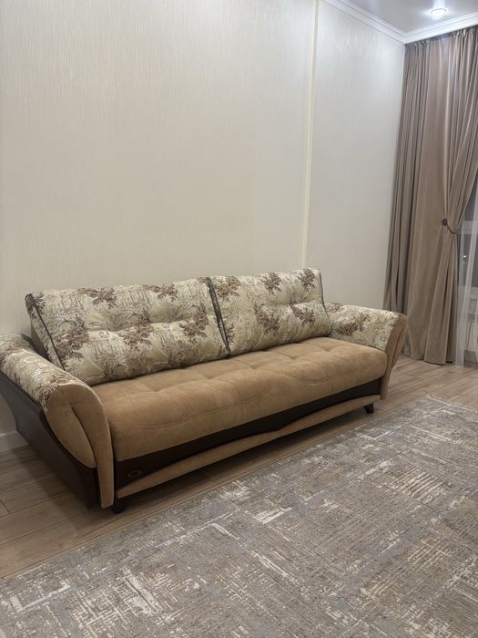 Продаю диван , производство  россия