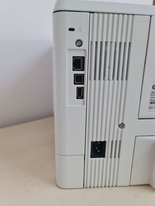 Imprimanta laser HP m501