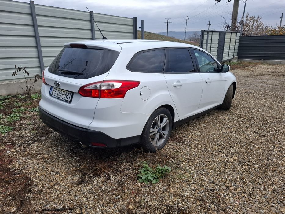 Ford Focus 3  2013 Automată