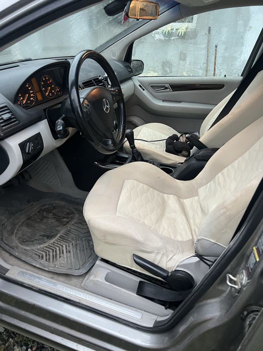 Vand mercedes A clas 1.7 benzina schimb cu atv sau cross