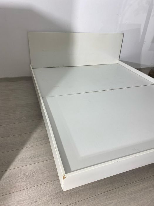 Pat Deosebit de Solid Cadru Fier; Pat Dublu Centru pt Saltea 160x200cm