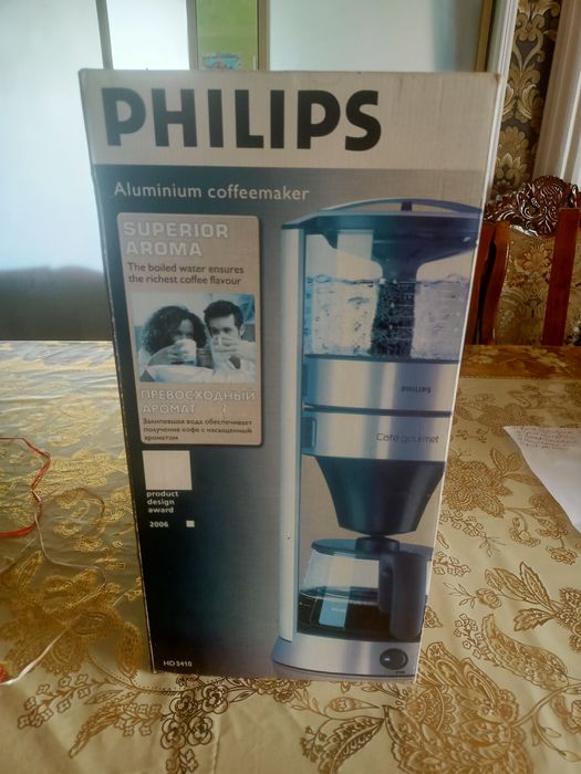 Продам кофеварку Philips. Новая.