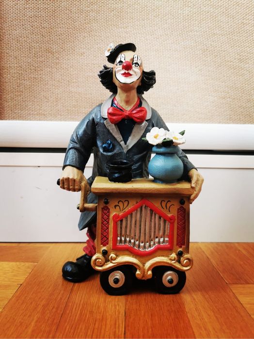Антикварена статуетка фигура пластика на клуон палячо шут Gilde clowns