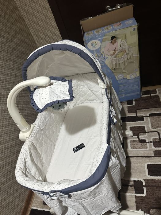 Yulka 4in1 Converttible Bassinet
