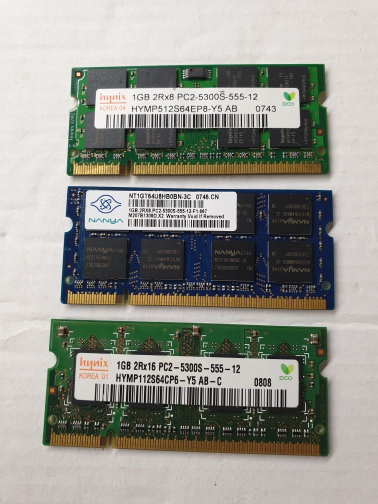 Рам памет ddr3 по 1gi