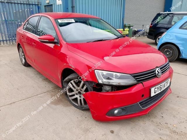 Dezmembrez Volkswagen Jetta 6 [2010 - 2014] Sedan 1.6 TDI DSG (105 hp)