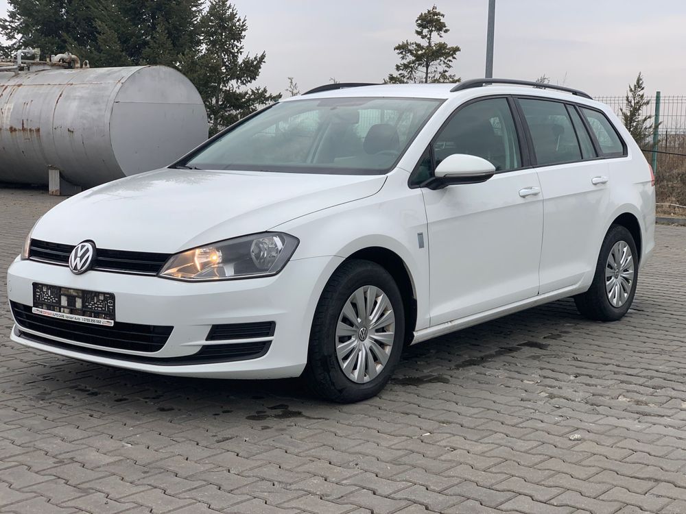 Volkswagen Golf 7 Break / 2015 / NAVI 105CP - Posibilitate rate