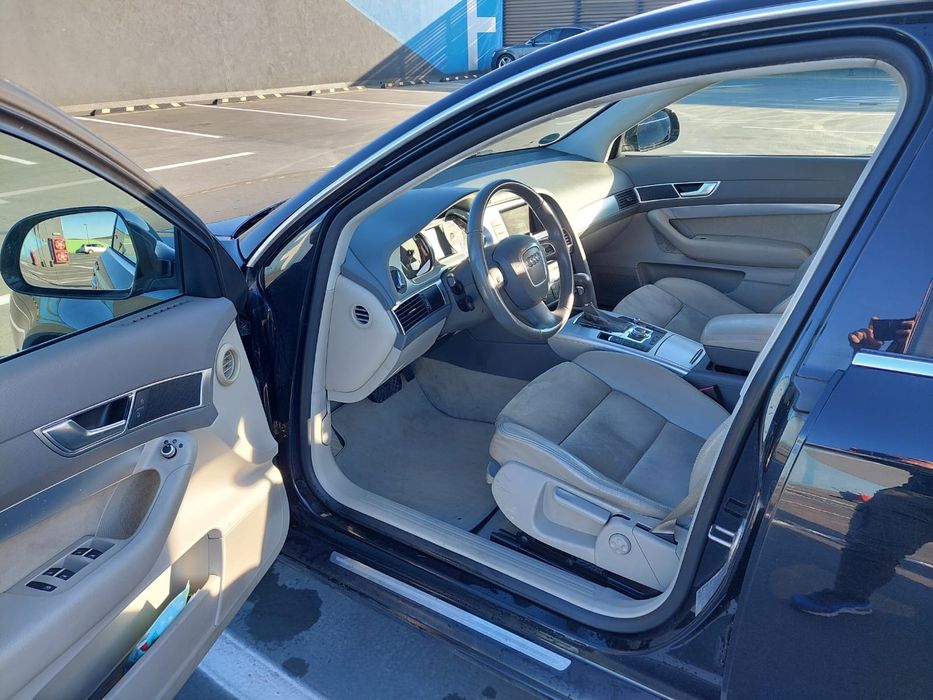 Vând Audi A6 din 2010
