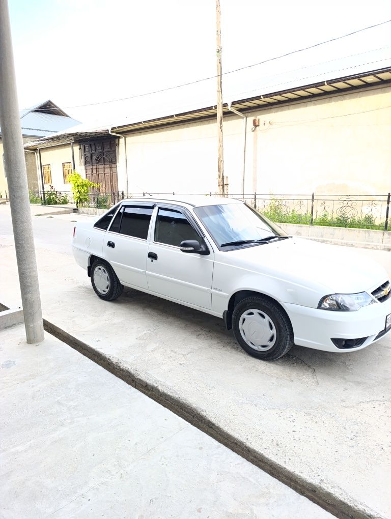 Nexia 2. Yili 2014 1.6 Dons luks bez kansaner xolati alo prabek 163 km