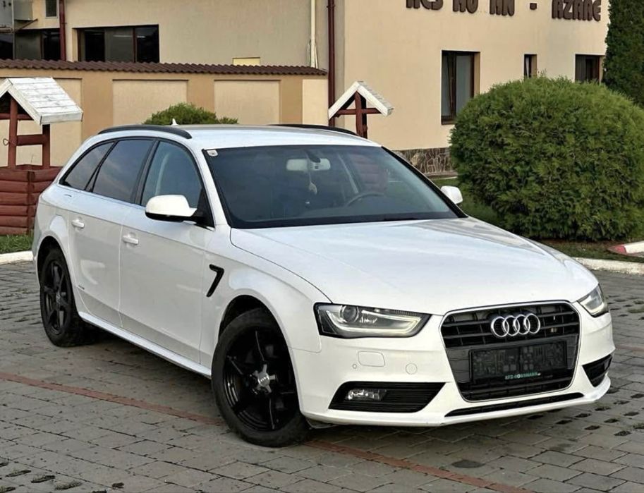 Vand Audi A4 2014