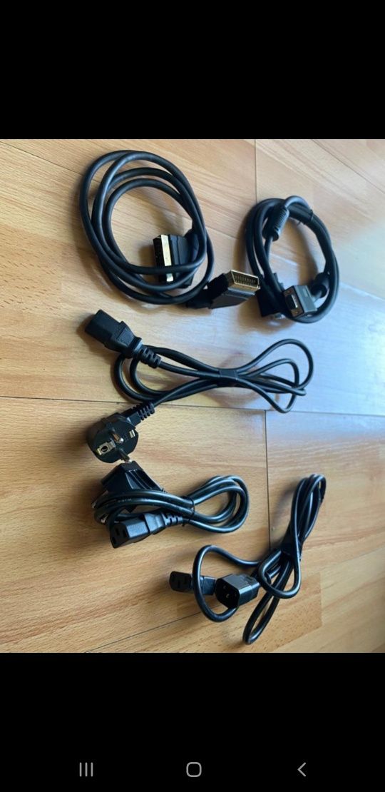 Adaptoare, cabluri, VGA, RGB, RCA, Jack etc