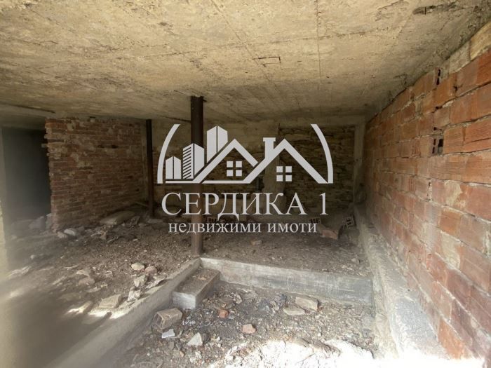 Къща в София, област-гр.Своге
