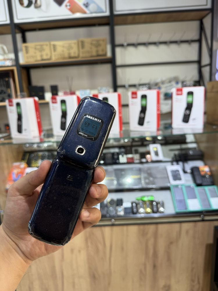 Скидка !! Samsung Verizon Gusto 3 AMERIKA