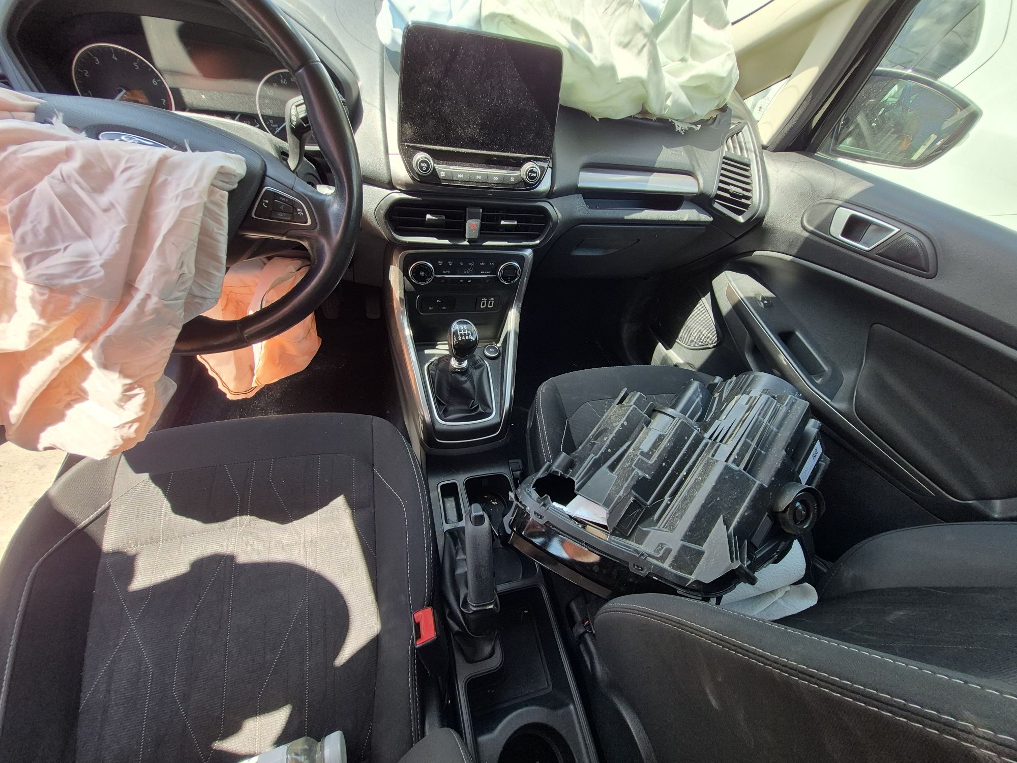 Ford ecosport 1.0 benzina ecoboost 2018 avariat