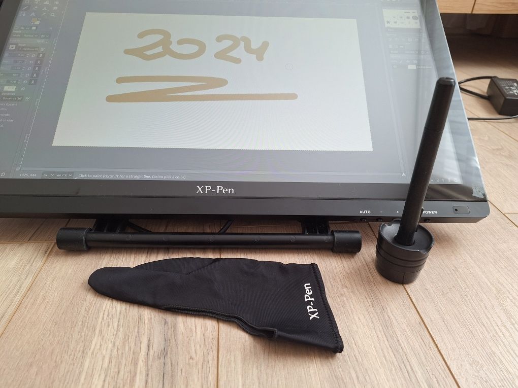 Графичен таблет XP Pen Artist 22/конкурент на Wacom