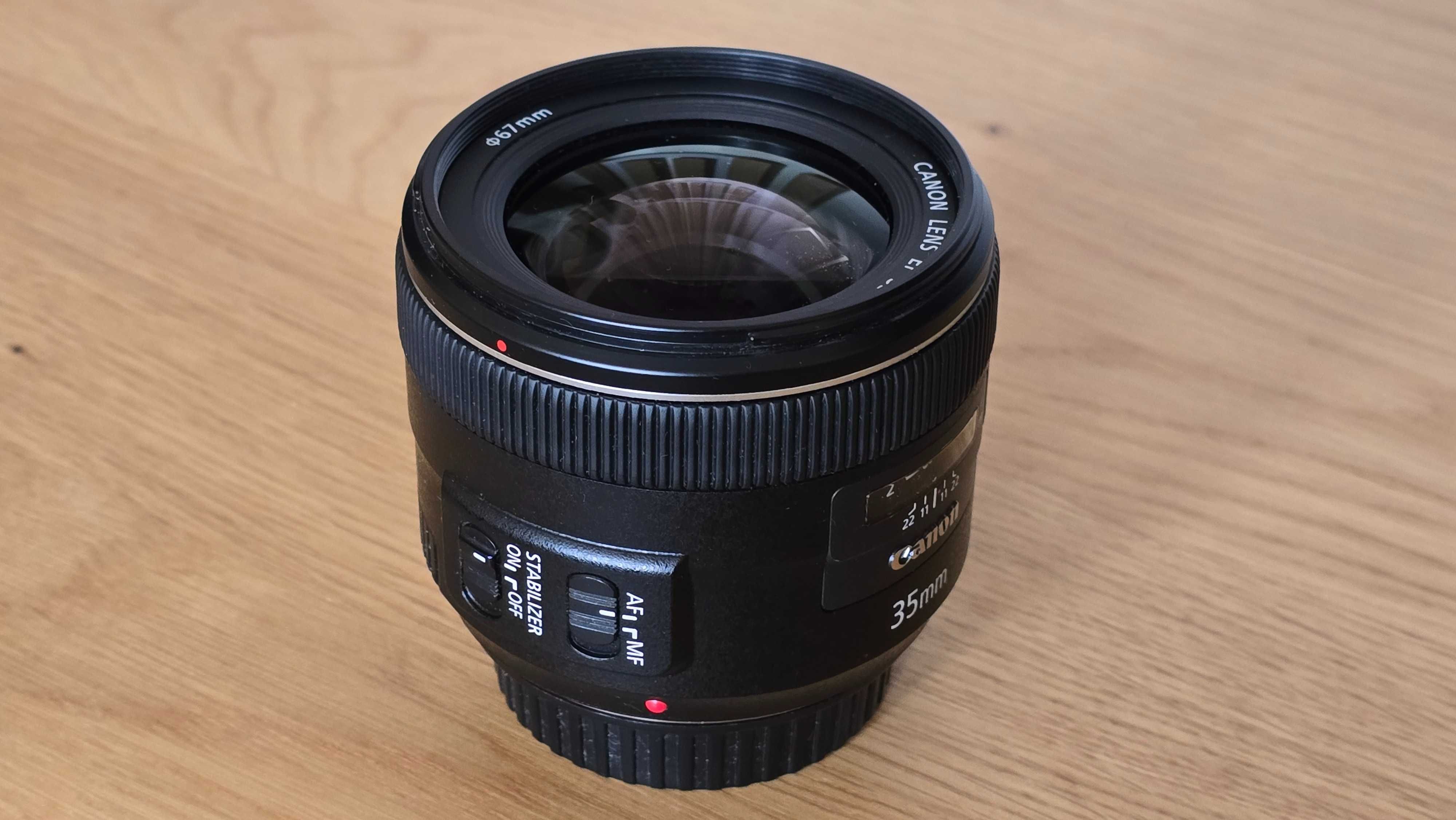Canon EF 35mm f/2 IS USM