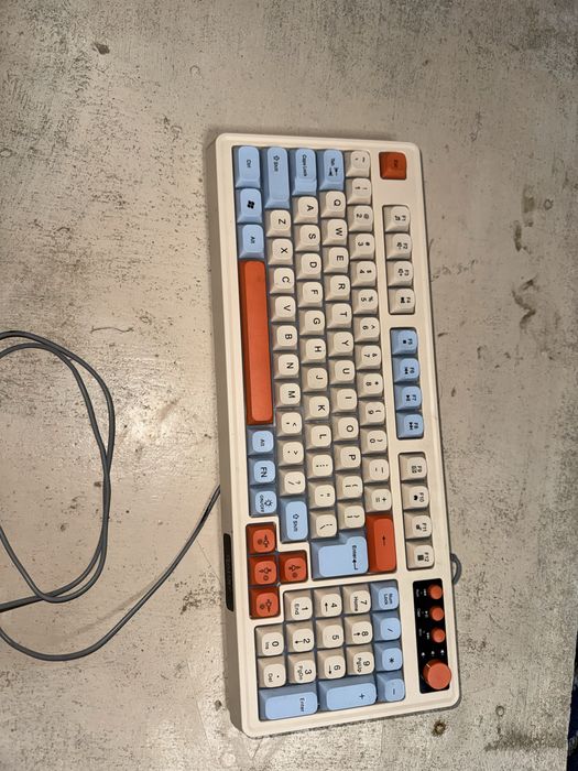 Akvarium CASE RGB gaming PC