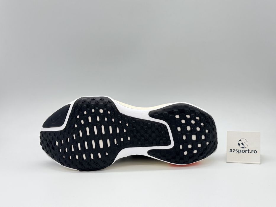 Nike ZoomX Invincible Run Flyknit 3 Noi Originali (40)
