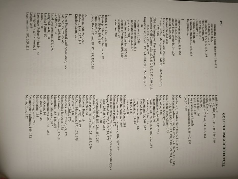 Архитектура на голф игрище: проектиране, изграждане и реставрация