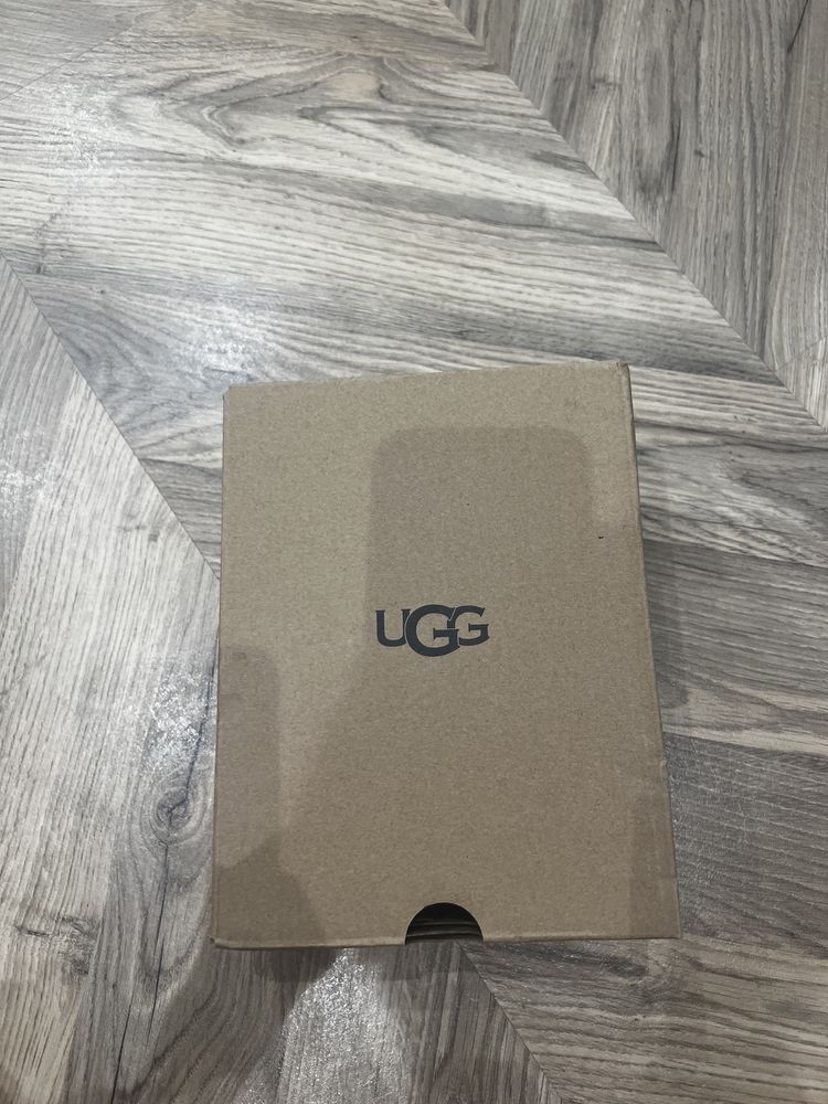 Детски боти UGG