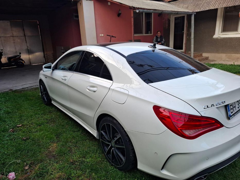 Mercedes CLA 220 AMG