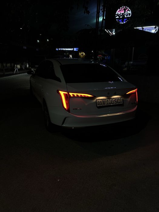 Hongqi eqm-5 ( Хорджи екм 5 )