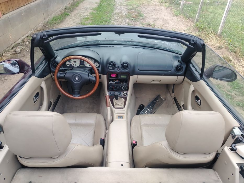 Mazda mx5 nb avariată inmatriculată