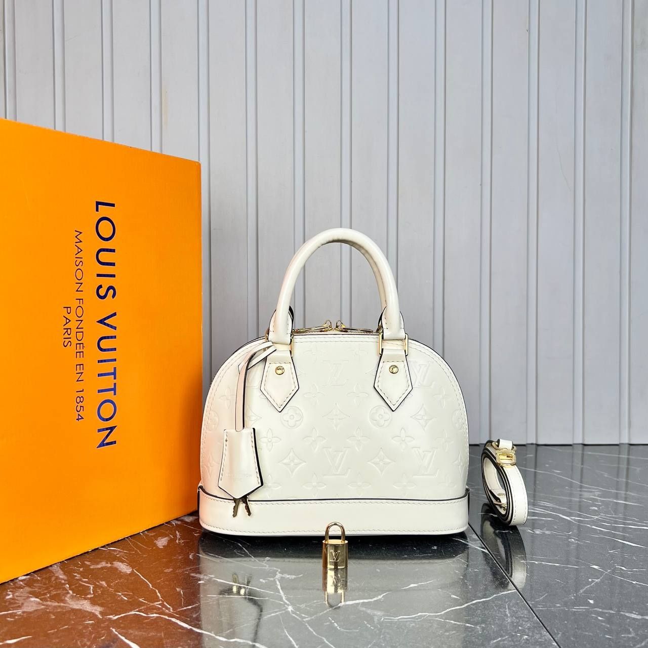 Geanta Louis Vuitton piele