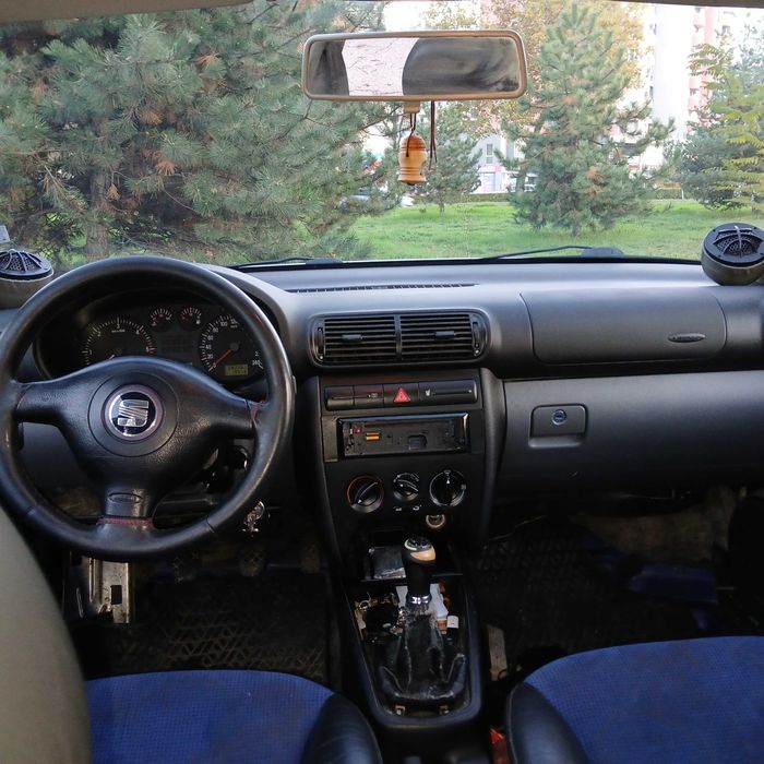 Seat Toledo 1.9 TDI  с яка музика