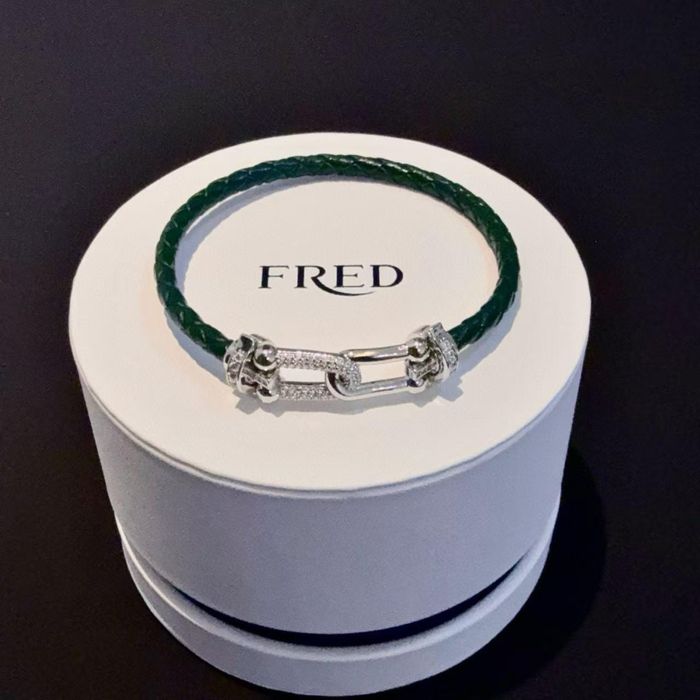 Bratara Fred produs nou