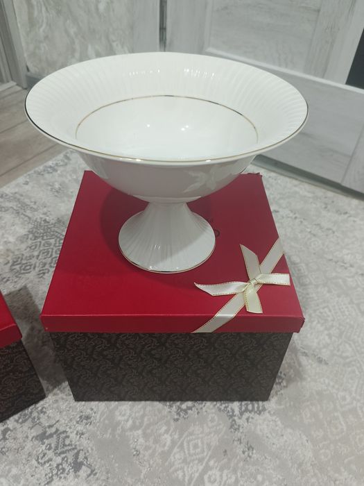 Продам посуды новые конфетницы фруктовницы