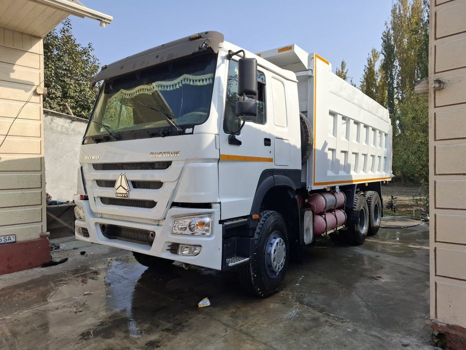 HOWO samasval yuk mashinasi sotiladi