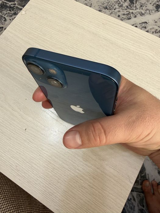 Продам айфон 13, 128 гб