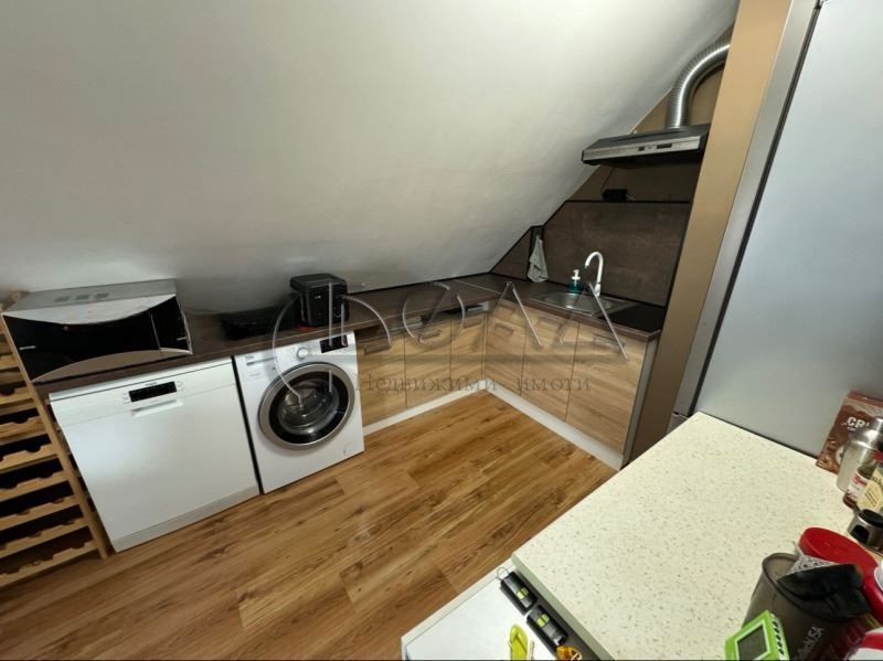 Продава се Двустаен апартамент в София, Младост 1А - 90 кв.м за 2489 €/кв.м - Снимка #4