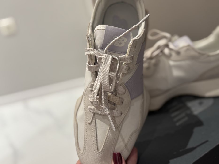 Дамски маратонки New Balance 327