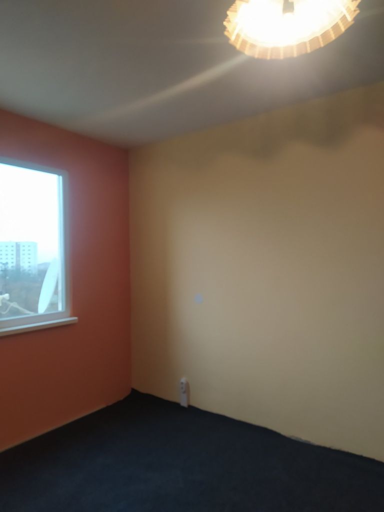 Продава се Едностаен апартамент в Плевен, Сторгозия - 43 кв.м за 977 €/кв.м - Снимка #2