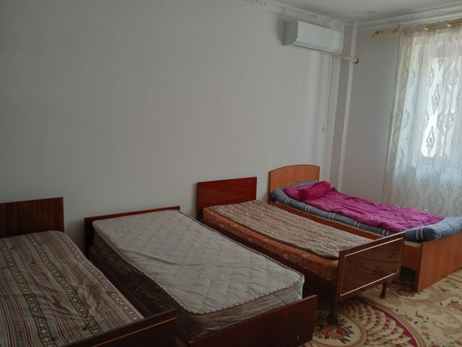 Аренда  , Kойка места Метро  Дустлик