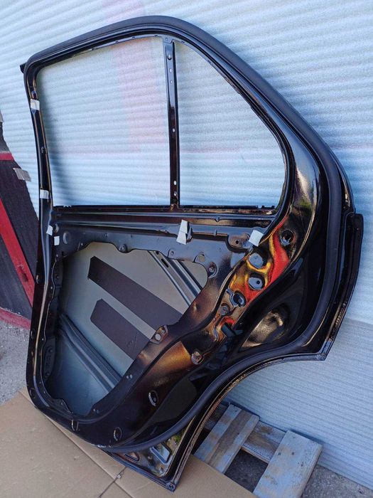 врата задна дясна Mercedes W167 GLE 2019-2025 г. #1008V