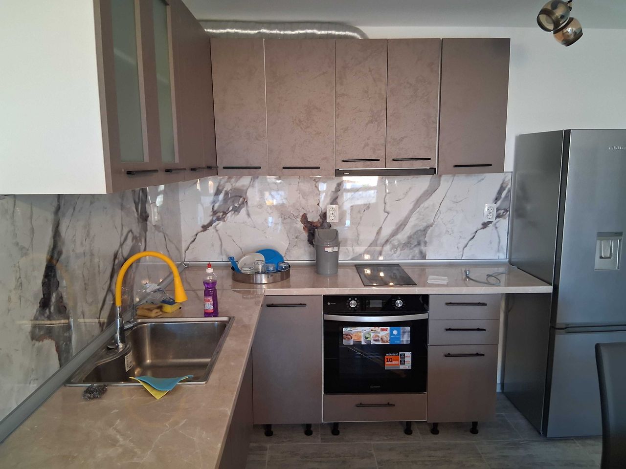Дава се под наем Къща в с. Царацово, Област Пловдив - 75 кв.м за 510 € - Снимка #4