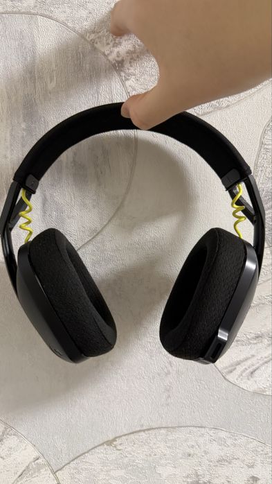 Наушники logitech G435