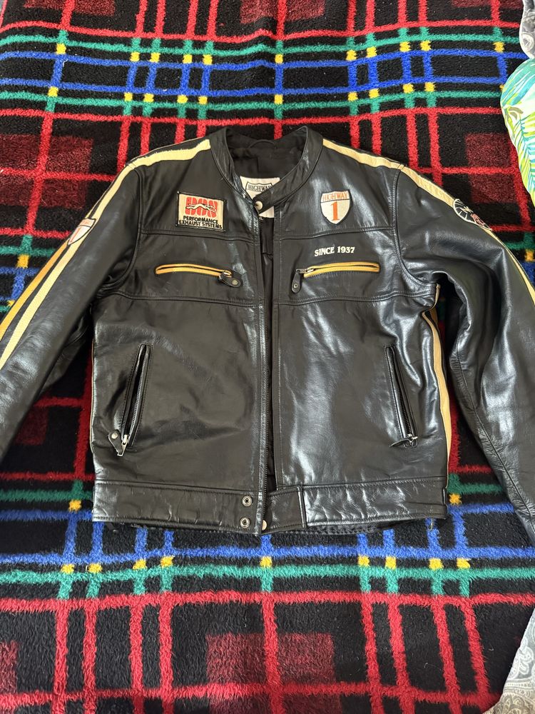 Jacketa moto piele