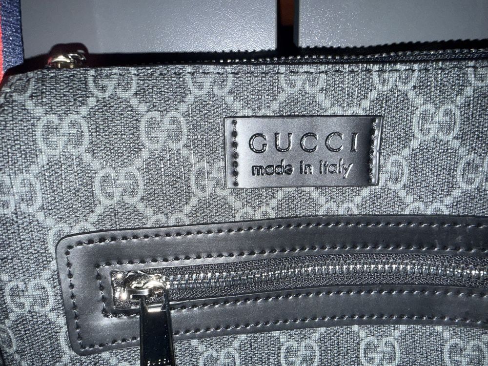 CUCCI чанта.За повече информация пишете на вайбър.