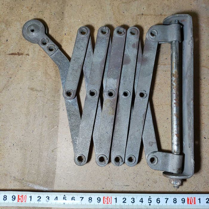 кронштейн для лампы