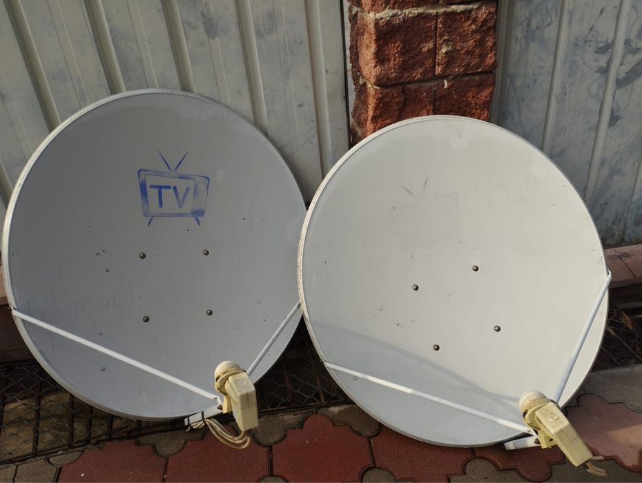 Спутниковая антенна ( тарелка )