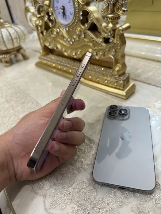 Iphone 16 pro max Ideal 2 ta bor ozimiki