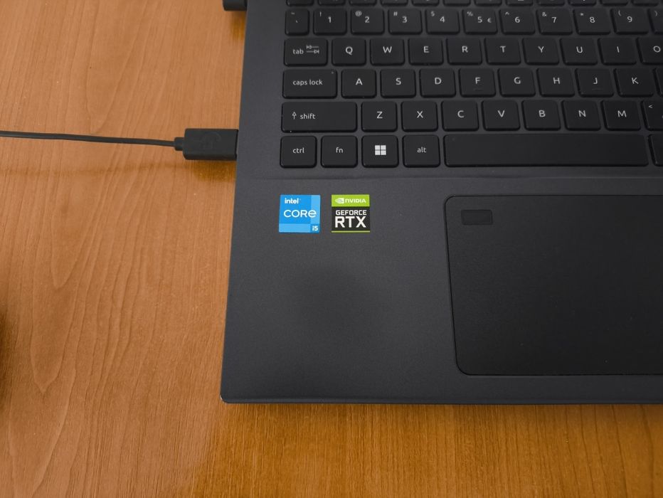 Laptop Gaming RTX 3050Ti I5 16GB 144Hz FHD