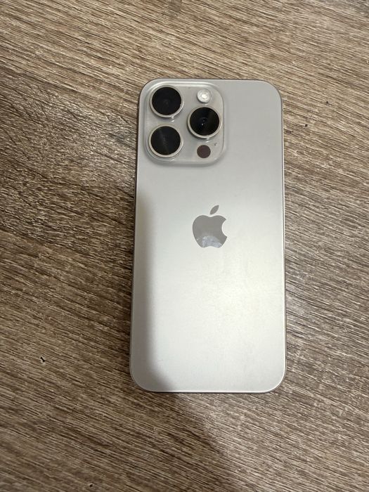 Iphone 15 pro srocnaa 527