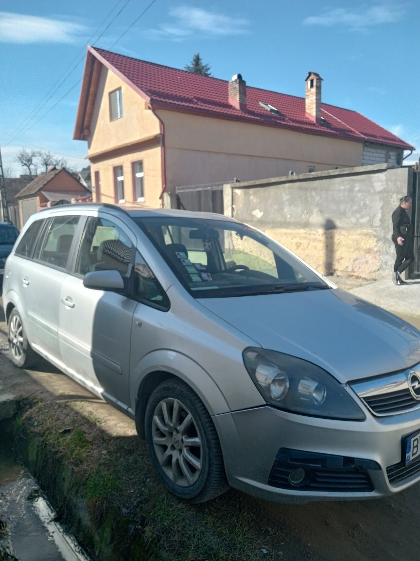 opel zafira 2008